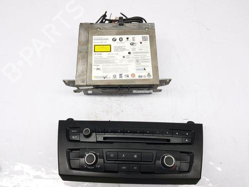 Used Electronic module BMW 1 (F21) 116 d (116 hp) 31603765