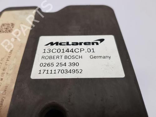ABS pump MCLAREN 720S 4.0 | BP37170425M43 - Image 9