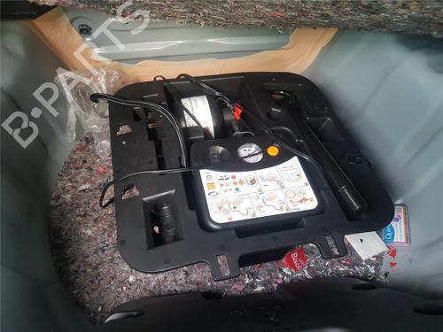 Left front window switch RENAULT CLIO V (B7_) 1.0 TCe 90 (B7MT) | BP40500671I27 - Image 6