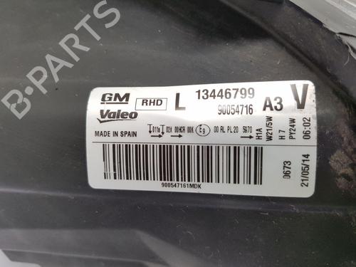 Left headlight VAUXHALL CORSA Mk III (D) (S07) 1.2 i 16V (L08) | BP32252179C28