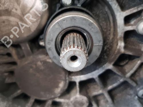 Gearbox VW PASSAT B7 (362) 2.0 TDI | BP37170371M3 - Image 2