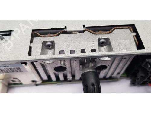 Radio RENAULT CLIO III (BR0/1, CR0/1) 1.2 16V (BR02, BR0J, BR11, CR02, CR0J, CR11) | BP27240809E6 