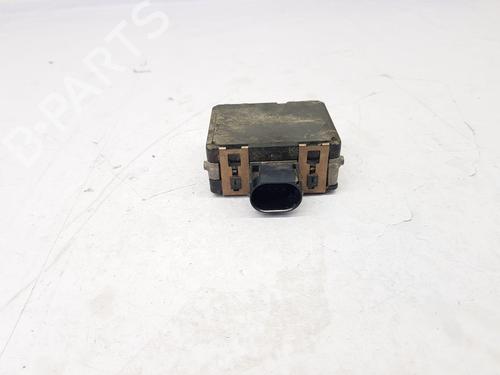 Electronic module JAGUAR F-PACE (X761)  | BP33413019M83  - Image 5