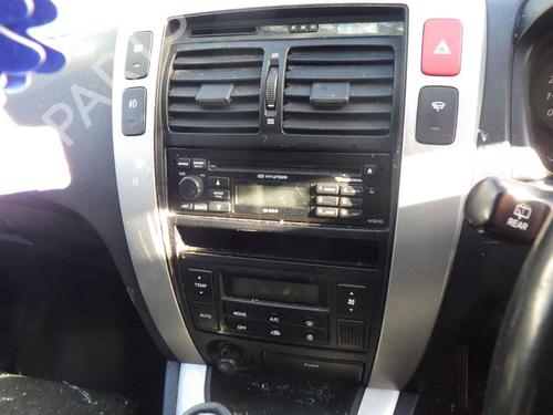 Left headlight HYUNDAI TUCSON (JM)  | BP22204669C28 