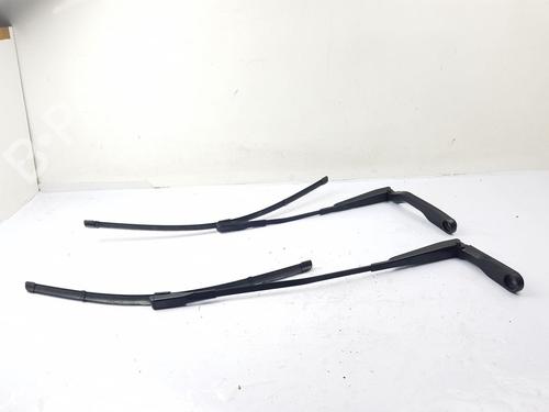 Front windshield wiper arm BENTLEY CONTINENTAL Coupe (3S3) 6.0 W12 AWD | BP37271413C143 - Image 2