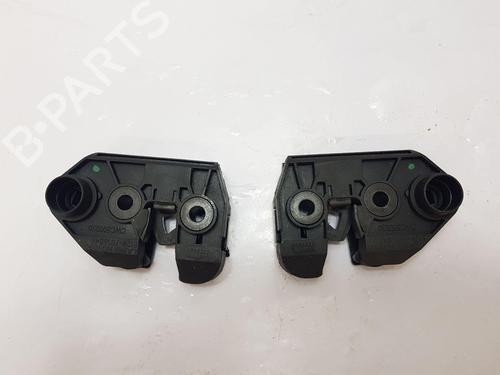 Used Tailgate lock LAND ROVER DISCOVERY III (L319) 2.7 TD 4x4 (190 hp) 26163540