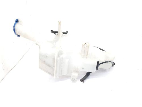 Windscreen washer tank HYUNDAI i30 (GD) 1.6 CRDi | BP32398027C113