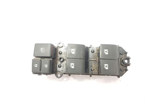 Used Right front window switch TOYOTA HILUX VIII Pickup (_N1_) 2.4 D 4WD (GUN125_, GUN125R) (150 hp) 28329596