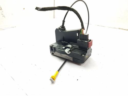 Front left lock RENAULT TRAFIC II Van (FL) 2.0 dCi 115 (FL01, FL0U, FL00, FL0H, FL0M) | BP33056658C98 - Image 5