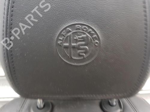 Right front seat ALFA ROMEO GIULIA (952_) 2.2 D (952AFA25, 952AFM25, 952ALA25) | BP28329809C16 