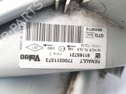 Left headlight VAUXHALL VIVARO A Van (X83) 1.9 DTI | BP32332011C28 