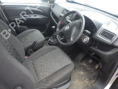 Gearbox VAUXHALL COMBO Mk III (D) Box Body/MPV (X12) 1.3 CDTi | BP31723073M3 