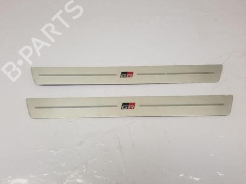 Used Right sideskirt Right sideskirt 36669842 36669842