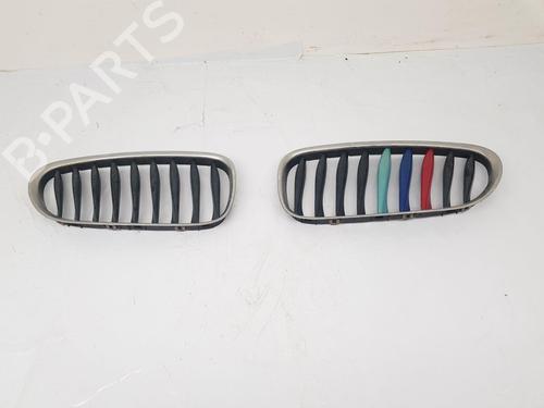 Used Grille Grille BMW Z4 Roadster (E85) 2.2 i (170 hp) 36280899 36280899