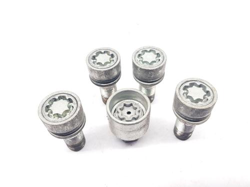 BP30713860O1 main image