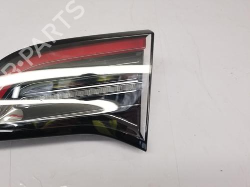 Right tailgate light TESLA MODEL Y (5YJY) EV Performance All-wheel Drive | BP39027616C80 - Image 2