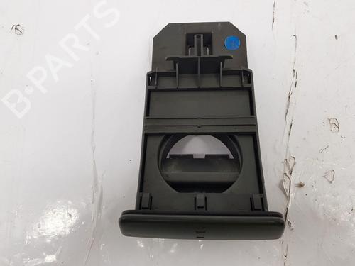 Porte-gobelet/Objets PEUGEOT EXPERT Tepee (VF3X_) 2.0 HDi 120 (120 hp) 31864305