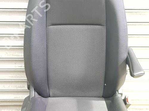 Right front seat VAUXHALL VIVARO C Van (K0) 1.5 | BP36052130C16 - Image 3