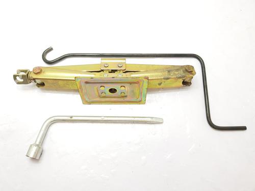 Used Jack Kit SUZUKI GRAND VITARA I (FT, HT) 1.6 4x4 (SQ416) (94 hp) 29407862