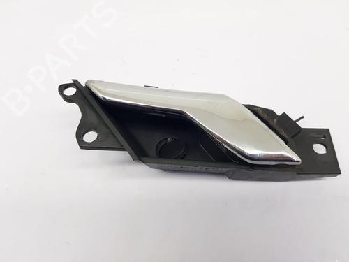 Used Front left interior door handle VAUXHALL ANTARA A (L07) 2.2 CDTi 4x4 (163 hp) 29343182