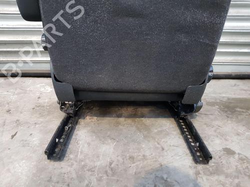 Right front seat FORD TRANSIT CUSTOM V362 Van (FY, FZ) | BP32004047C16