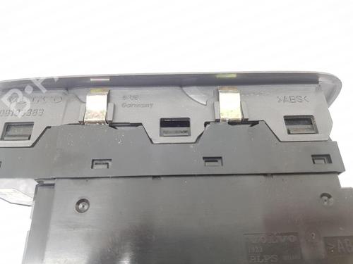 Right front window switch VOLVO V70 II (285) D5 | BP37584968I26 - Image 10