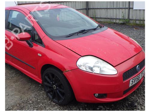 Left front steering knuckle FIAT GRANDE PUNTO (199_) 1.4 16V (199BXG1B, 199AXG1B) | BP22681703M25 