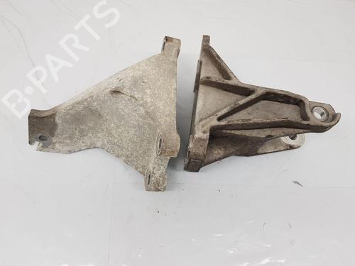 Used Gearbox mount Gearbox mount NISSAN LEAF (ZE0) Electric (109 hp) 36698692 36698692