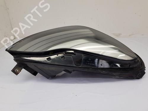 Used Right headlight Right headlight TESLA MODEL 3 (5YJ3) EV AWD (351 hp) 35746186 35746186