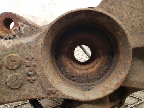 Right front steering knuckle AUDI A6 C5 Avant (4B5, 4B6) 2.5 TDI quattro | BP30471397M26 