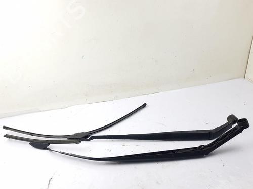 Used Front windshield wiper arm Front windshield wiper arm 38924062 38924062