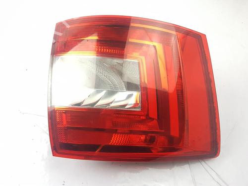 Used Left taillight SKODA OCTAVIA III Combi (5E5, 5E6) 1.6 TDI (110 hp) 32004061