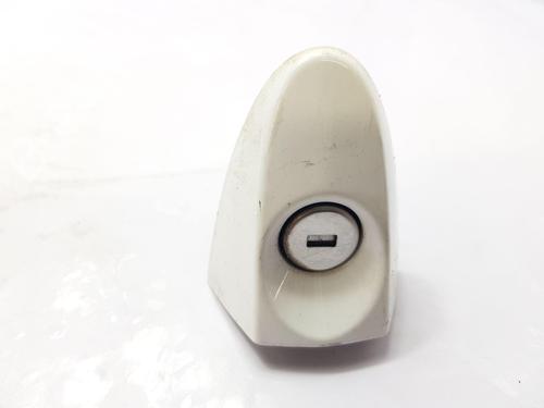 Ignition barrel FORD FIESTA VI (CB1, CCN) 1.6 TDCi | BP30891657M48