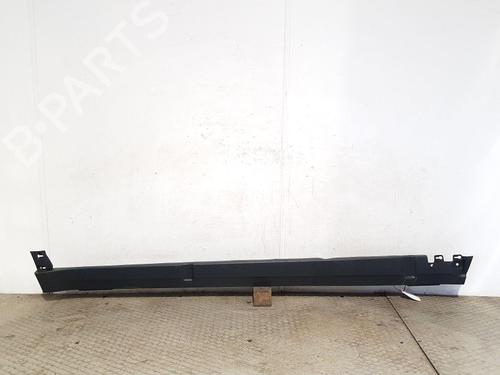 Used Right sideskirt Right sideskirt LAND ROVER DEFENDER Station Wagon (L663) P300 Si4 4x4 (300 hp) 27550363 27550363