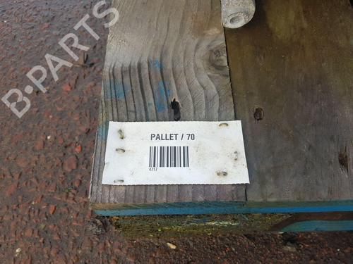 Right rear steering knuckle FORD KUGA II (DM2)  | BP23213250M28 