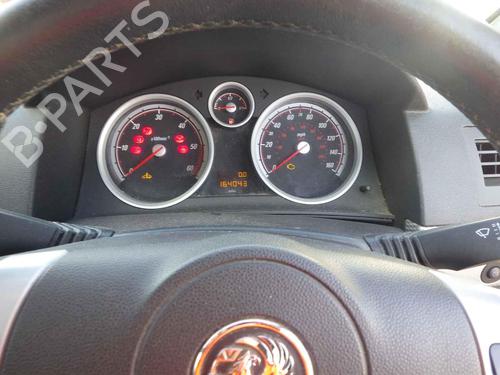 Front bumper VAUXHALL ASTRA Mk V (H) Estate (A04) 1.9 CDTi (L35) | BP32070076C7 