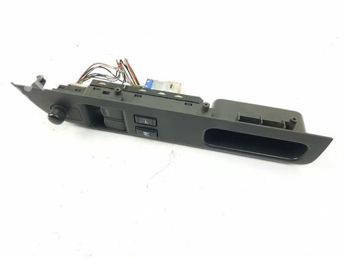 Right front window switch SUZUKI SWIFT III (MZ, EZ) 1.3 (RS413, ZC11S) | BP31691039I26