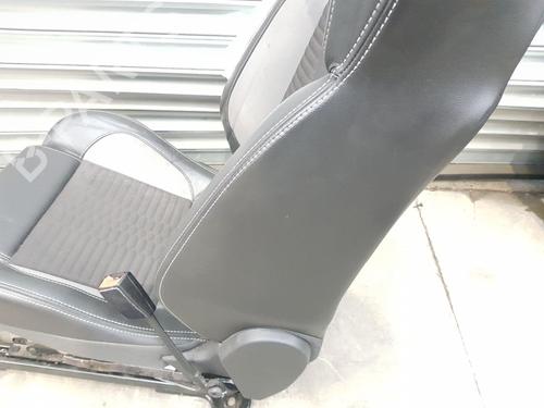 Right front seat FORD FOCUS III 2.0 ST | BP22663044C16 