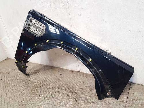 Right front fenders LAND ROVER DISCOVERY III (L319) 2.7 TD 4x4 | BP26943216C42 