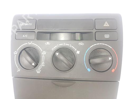 Climate control TOYOTA COROLLA (_E12_) 1.6 VVT-i (ZZE121_, ZZE121R) | BP29738016I5