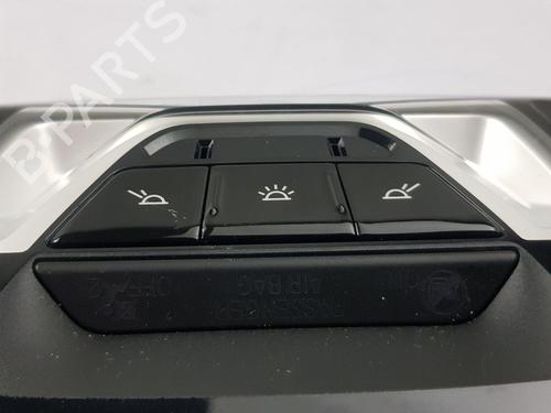 Kabinelys BMW 1 (F40) M 135 i xDrive | BP31841991I8