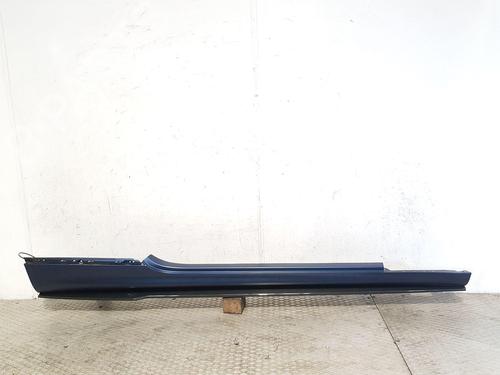 Used Right sideskirt Right sideskirt 36835811 36835811
