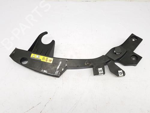 Used Right headlight support OPEL VIVARO C Van (K0) 1.5 (120 hp) 31053654