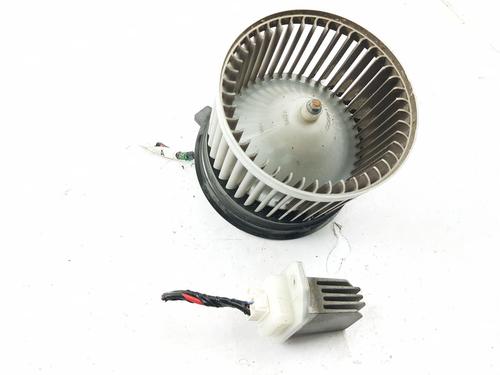 Used Heater blower motor NISSAN X-TRAIL II (T31) 2.0 dCi 4x4 (150 hp) 31723061