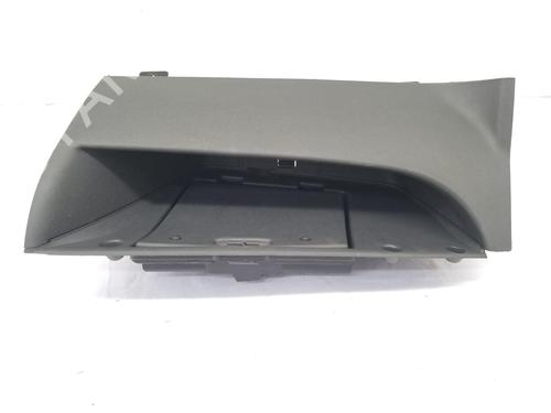 Used Glove box Glove box 38557829 38557829