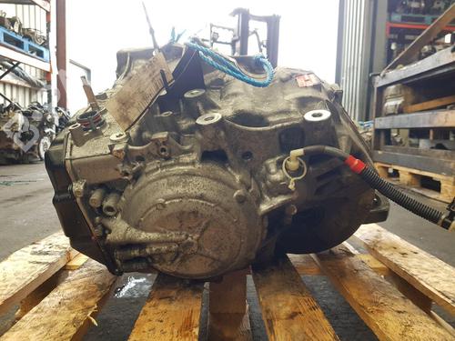 Gearbox VOLVO V40 Hatchback (525) D3 | BP28032689M3