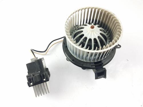 Used Heater blower motor VAUXHALL ASTRA Mk VI (J) (P10) 1.4 (100 hp) 29738197