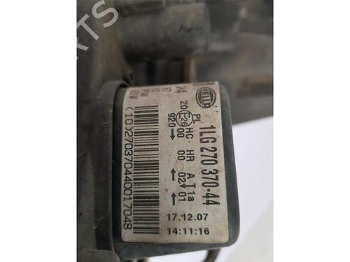 Right headlight VAUXHALL ASTRA Mk V (H) (A04) 1.6 (L48) | BP29575823C29 