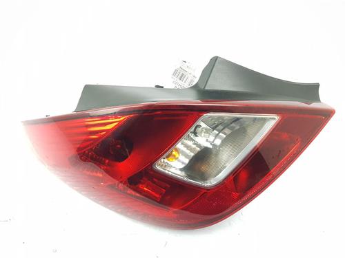 Used Left taillight VAUXHALL CORSA Mk III (D) (S07) 1.2 (L08) (80 hp) 28119900