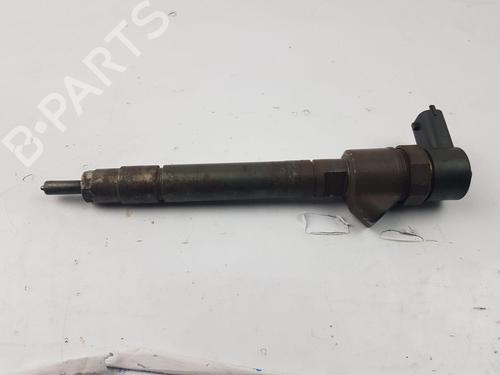 Used Injector VOLVO C30 (533) D5 (180 hp) 26310424